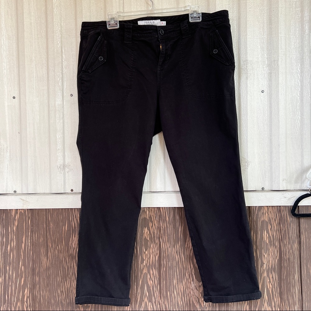 Torrid black skinny jeans jeggings ankle length size 18